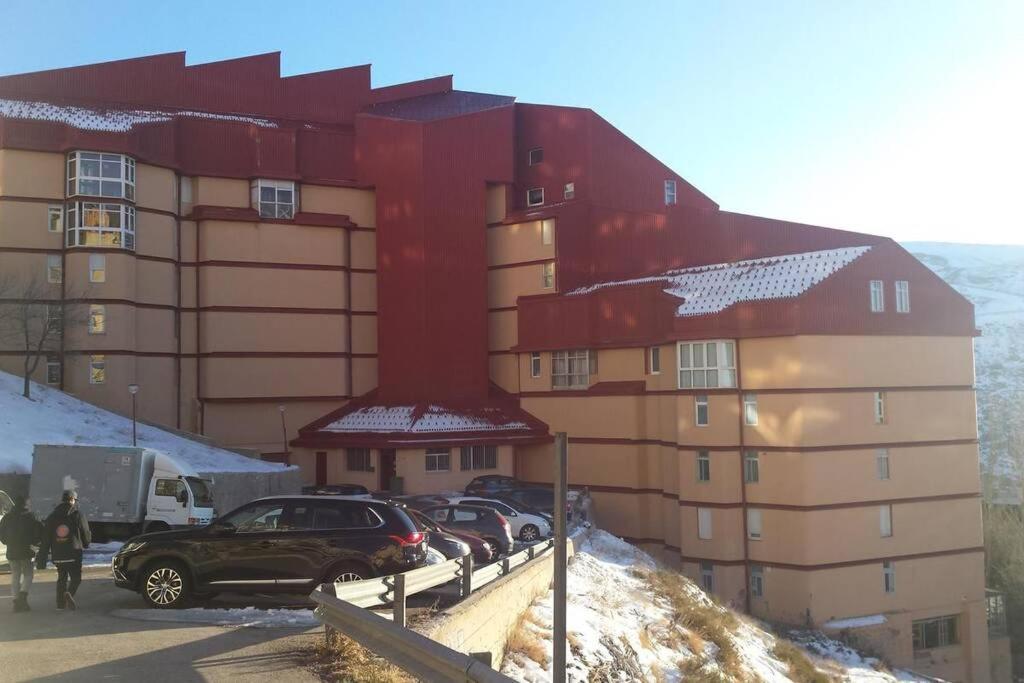סיירה נבדה Apartamento T28 Edif Europa Y Parking Gratuito מראה חיצוני תמונה